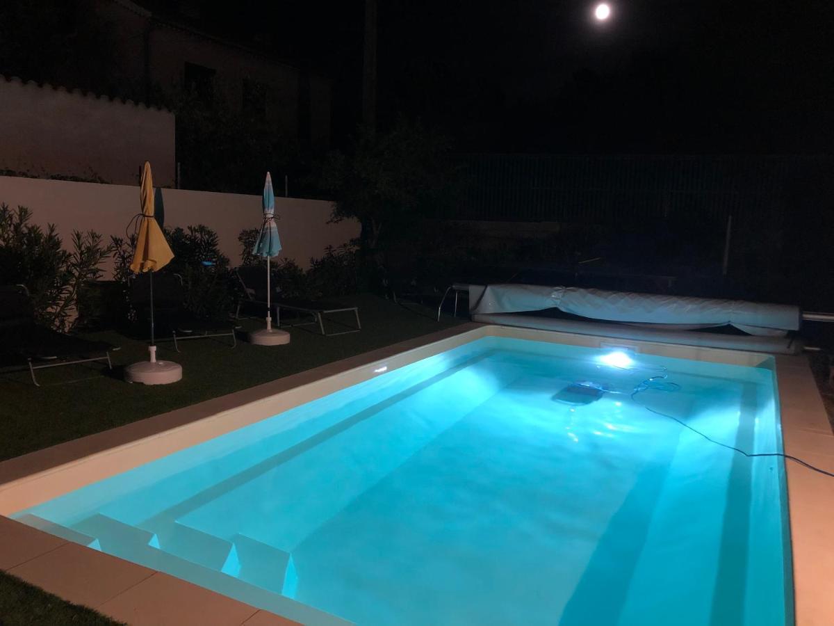 Gite Climatise Avec Piscine Sur Les Hauteurs De Bollène Exteriör bild